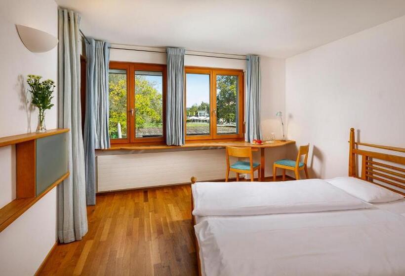 בית מלון כפרי Restaurant Schiff