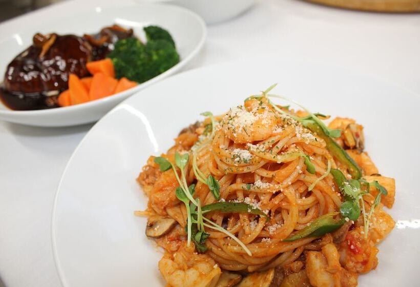 בית מלון כפרי Reus Ashoro