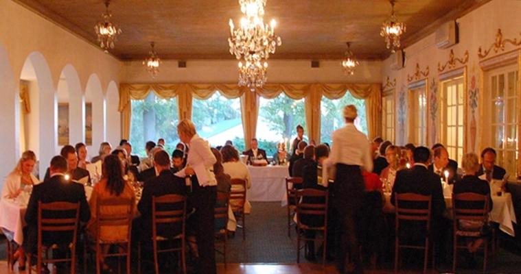 ホテル Röstånga Gästgivargård