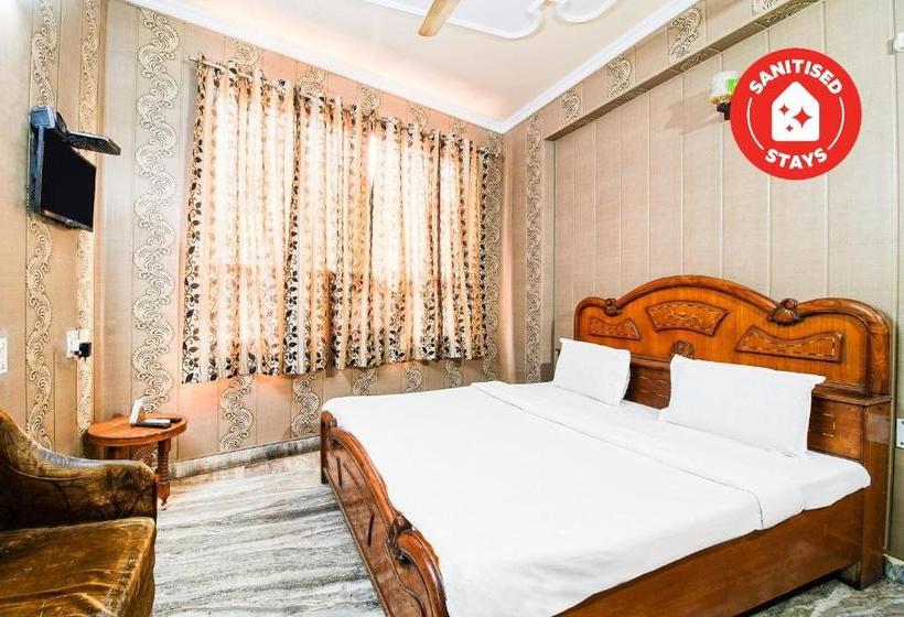 酒店 Spot On 37066 Aman Palace