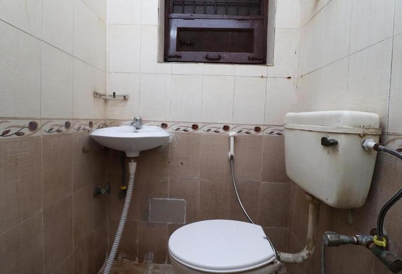 בית מלון כפרי Spot On Himalaya Lodge