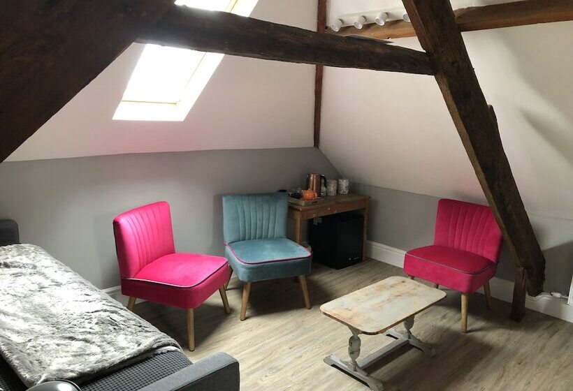 酒店 The Royal George