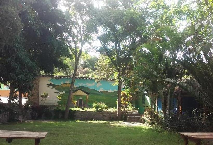 Отель Residencial Valle Sagrado Vilcabamba