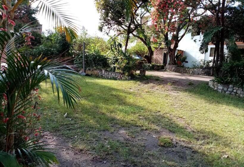 Отель Residencial Valle Sagrado Vilcabamba