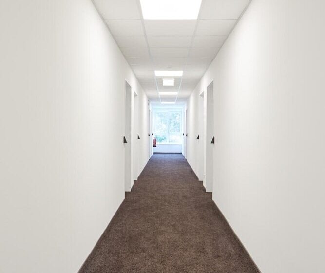 Отель Vr Serviced Apartments Obergeis