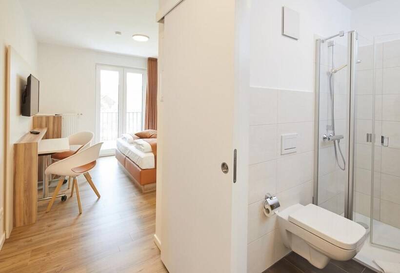 Отель Vr Serviced Apartments Obergeis