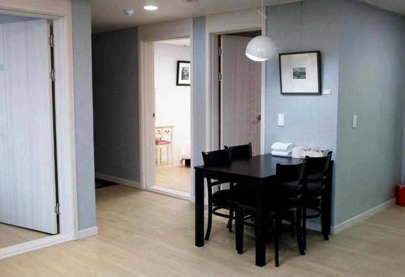 Latiera Terrace Golf Village