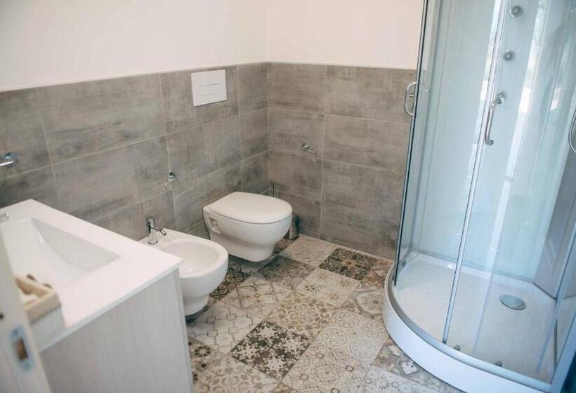 פנסיון Affitta Camere La Fenice Di Folli Lorella