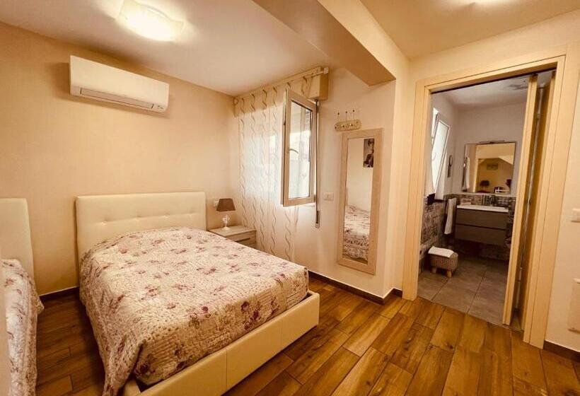 פנסיון Affitta Camere La Fenice Di Folli Lorella