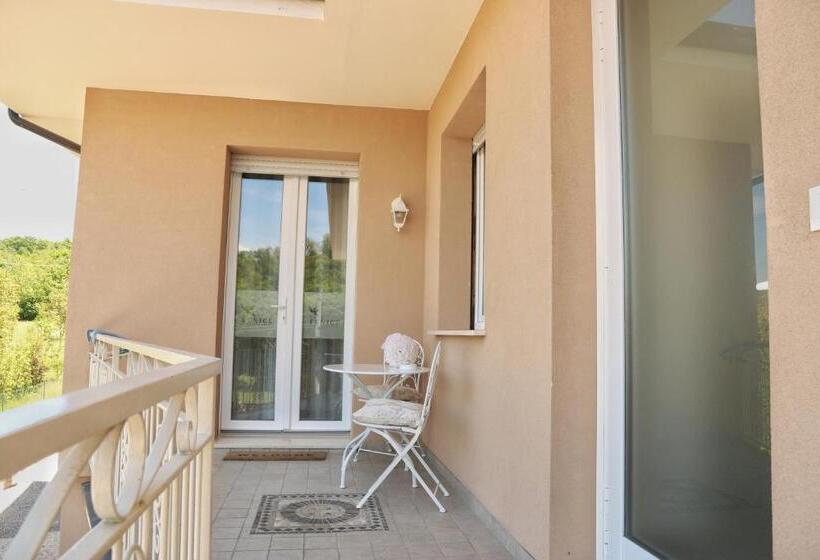 פנסיון Affitta Camere La Fenice Di Folli Lorella