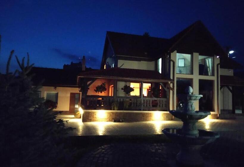 بنسيون András Penzión