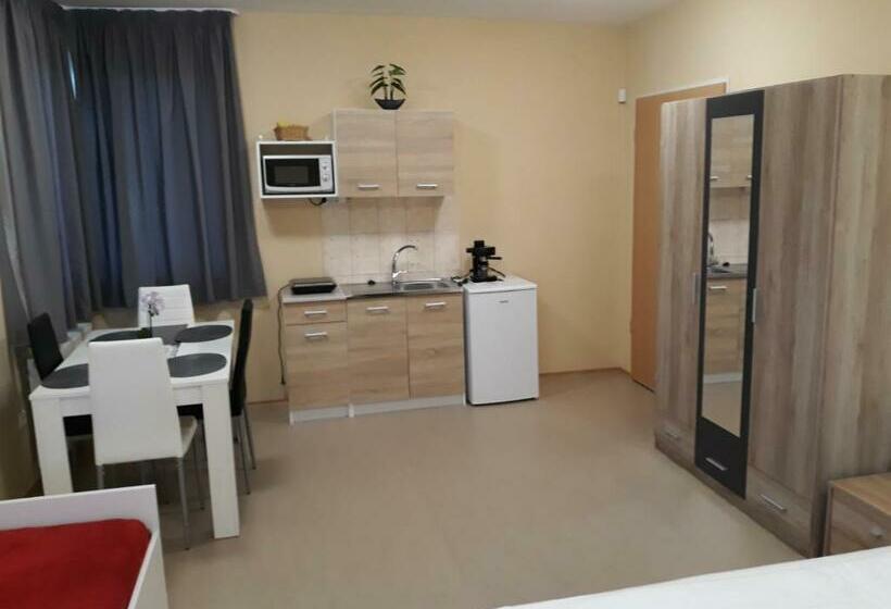 פנסיון Bella Vendégház Mórahalom