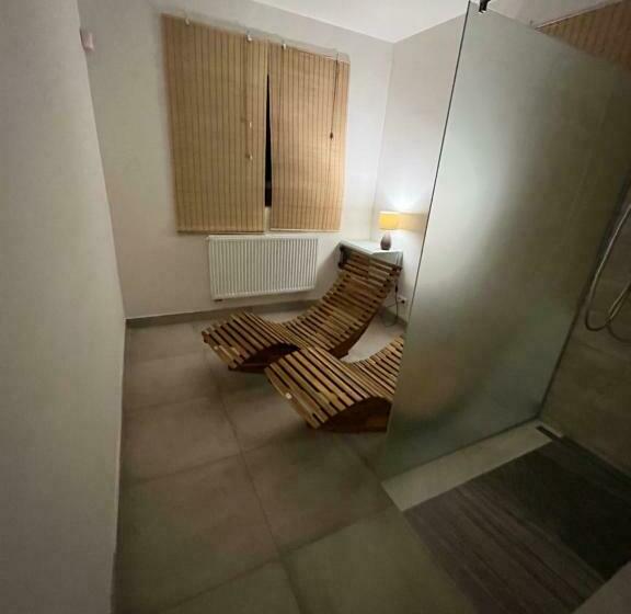 פנסיון Bezručova škola