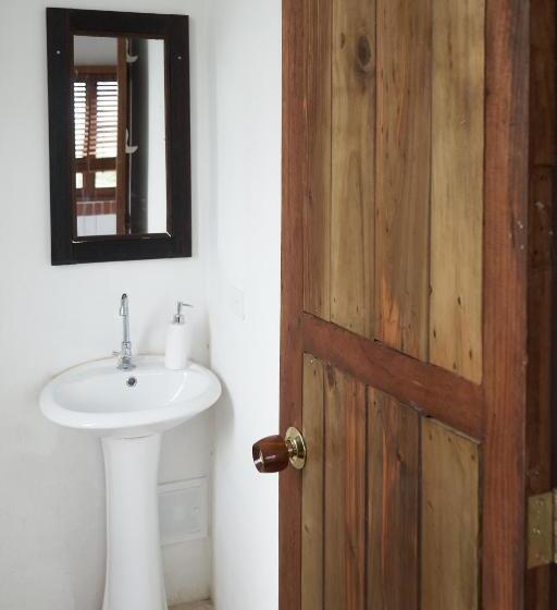 پانسیون Casa Caracola