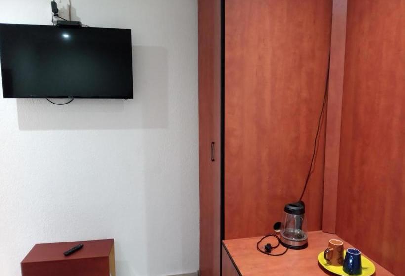 Пансион Dante Guest House