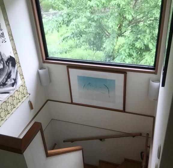 פנסיון E.english Guest House