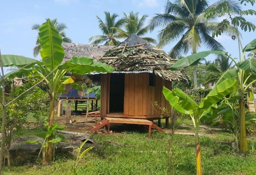 פנסיון Hakuna Matata Ecolodge