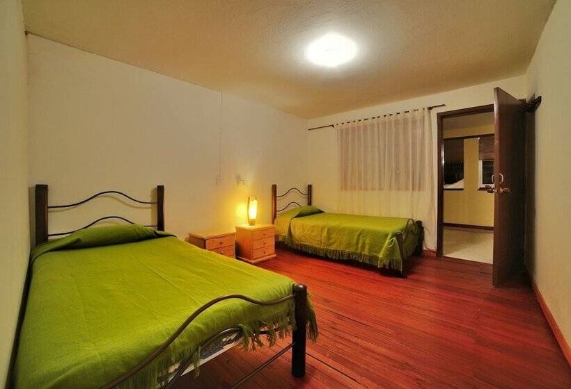 Пансион Hostel La Abuela