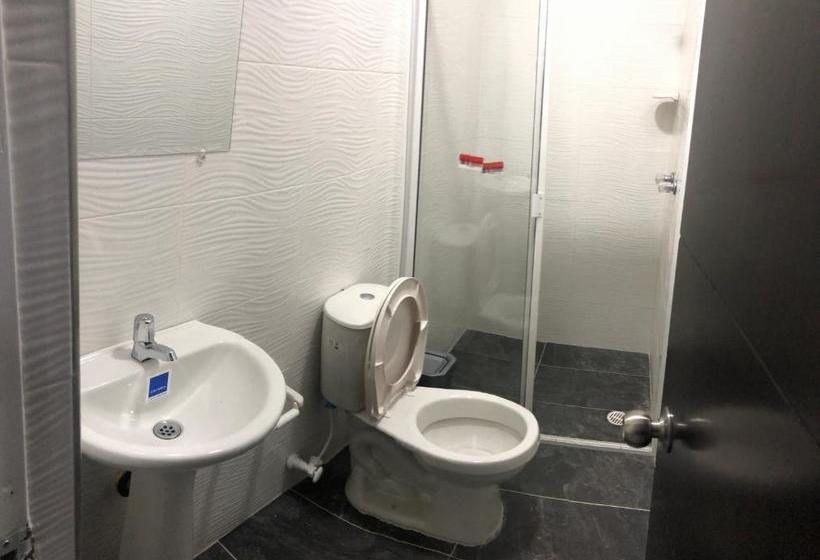 פנסיון Kava Casa Hostal