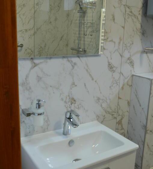 بنسيون Kerekerdő Vendégház   Kisszékely