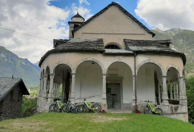 بنسيون Locanda Del Sasso Rooms