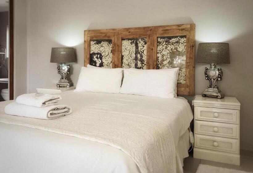 펜션 Louvre Guesthouse