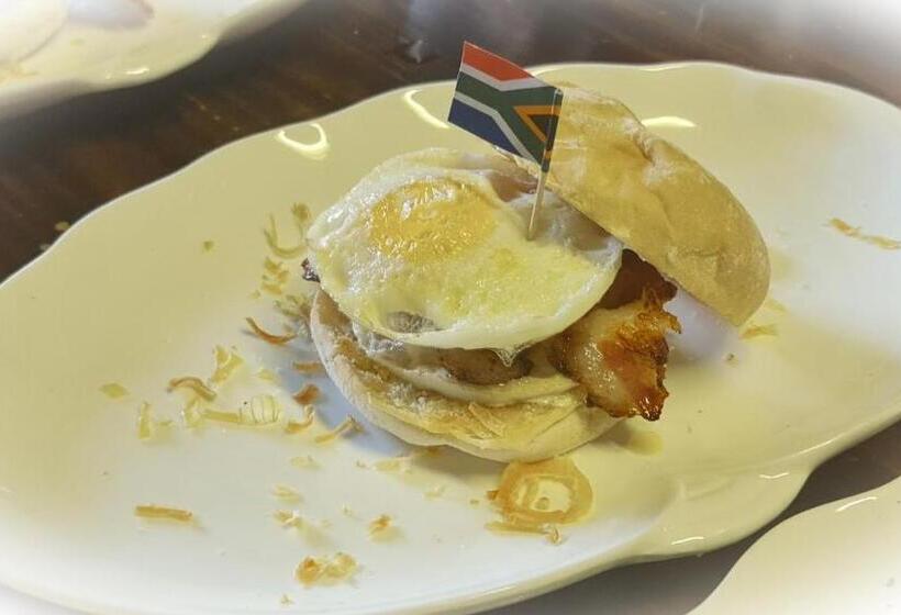 بنسيون Kukummi Lodge   Formerly Mackaya Bella Country Lodge