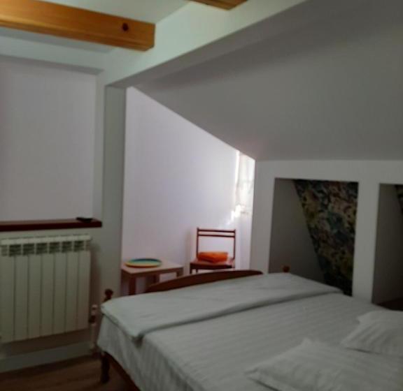 Пансион Mon Ami