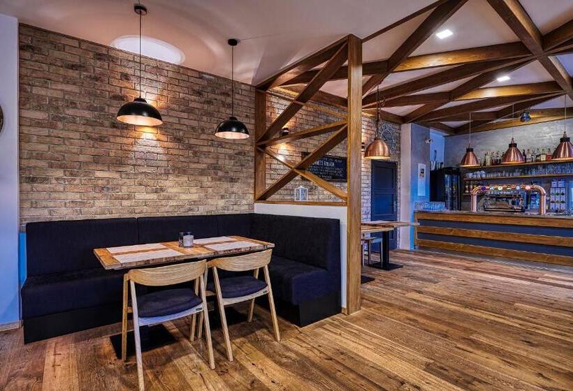 膳宿费 Na Rozcestí Frýdlant