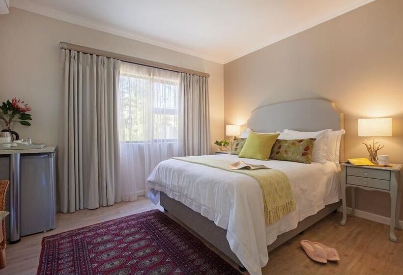 بنسيون Paperbark Manor