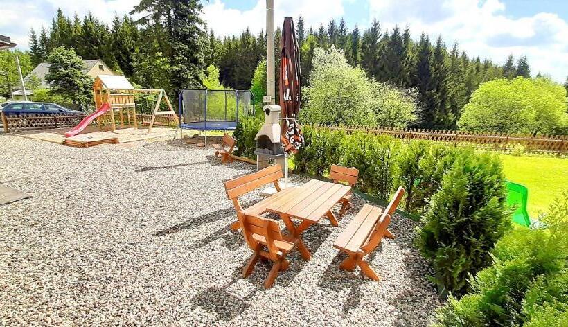 פנסיון Penzion Studánka, Klíny