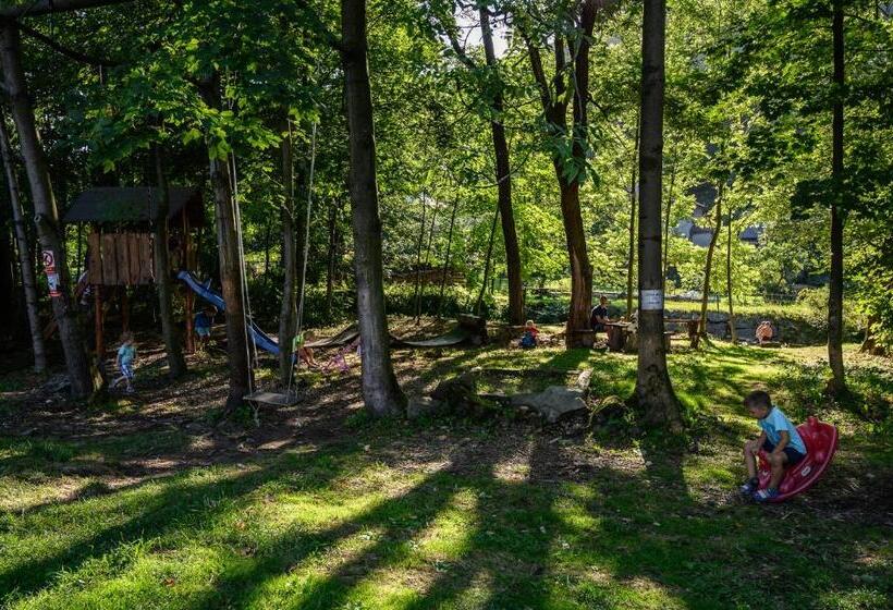 膳宿费 Penzion Tyra