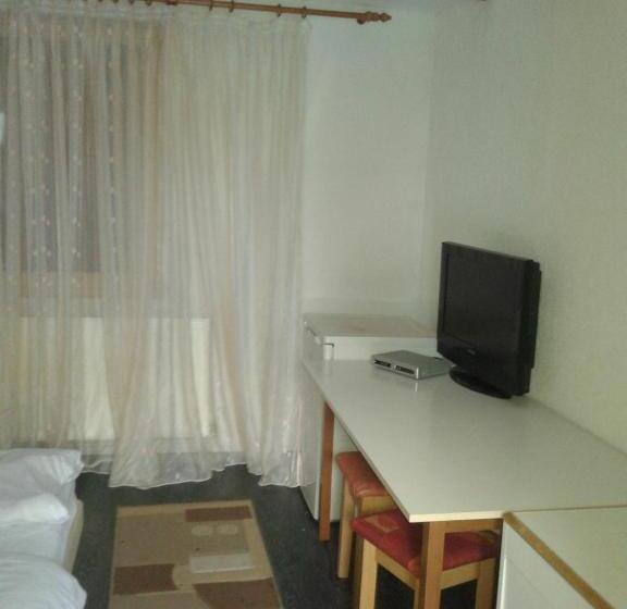 膳宿费 Popas Turistic Padis