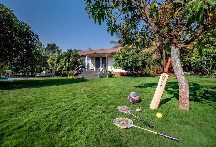 פנסיון Saffronstays Casa Manga, Karjat   Pet Friendly Pool Villa Near Nd S Film World And Saltt