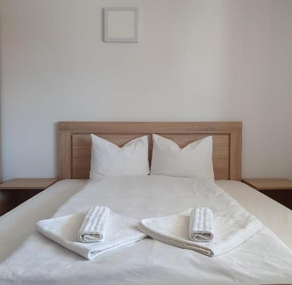 ペンション Sergilliohouse