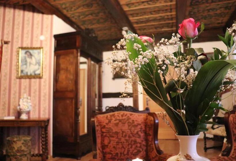 بنسيون U Wewody Fridlantskeho