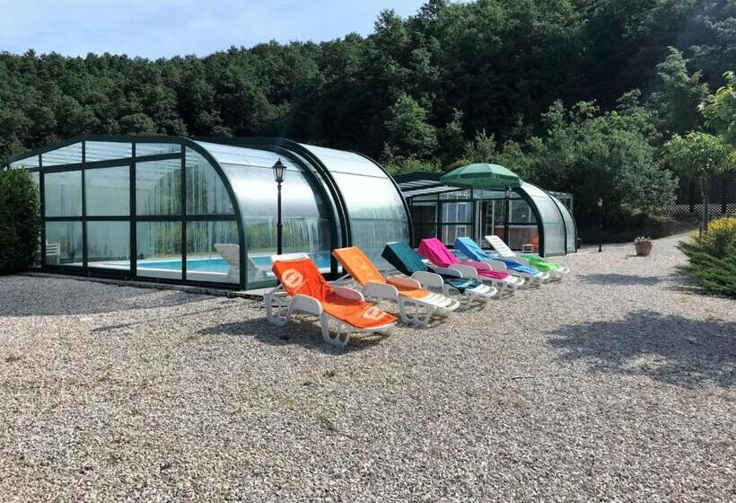 Курорт Ciclamino