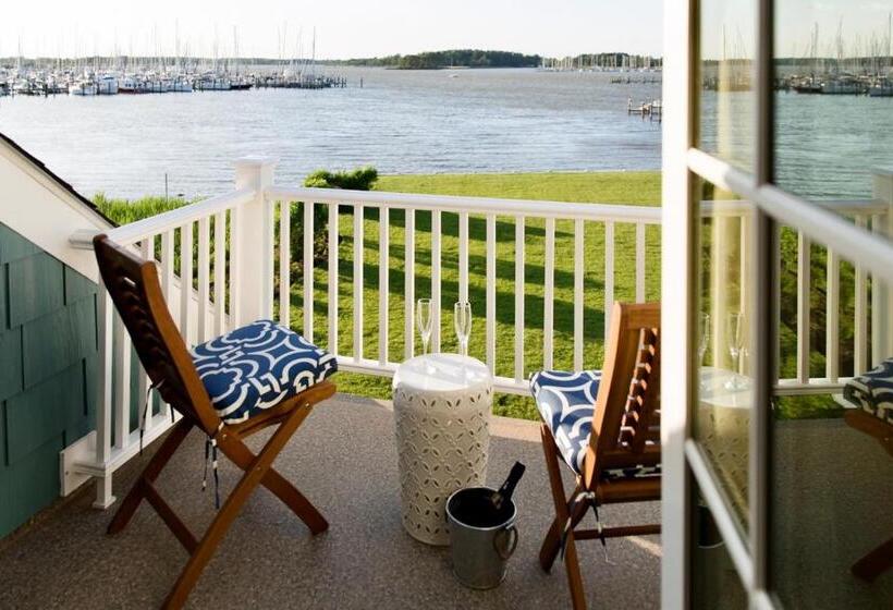 منتجع Inn At Haven Harbour