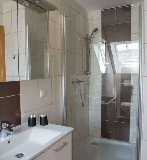 فندق صغير Buschenschank Ofnerpeter