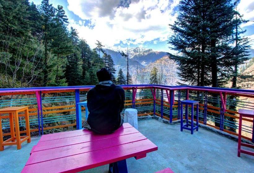 호스텔 Gostops Naggar Rooms & Dorms