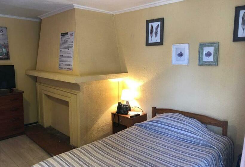 הוסטל Hostal Pucara Molina