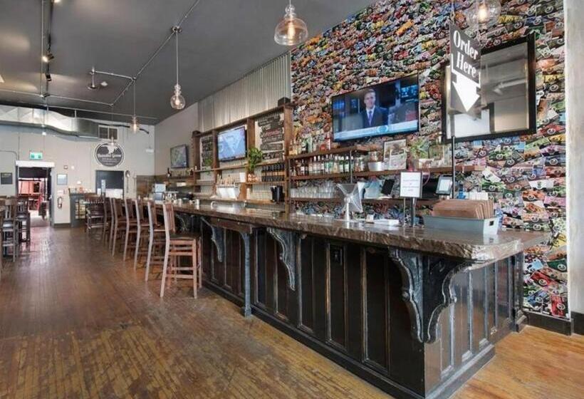 فندق صغير Heart & Hops Brewery Suites