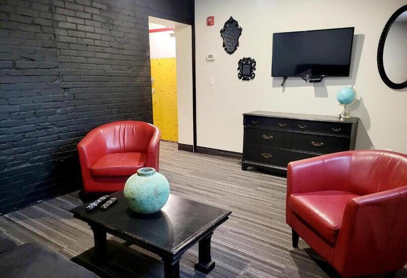 فندق صغير Heart & Hops Brewery Suites