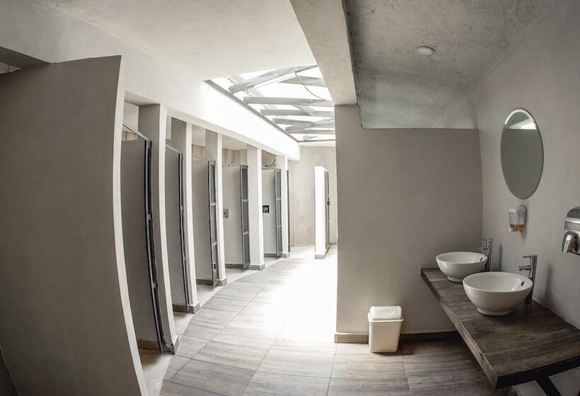 הוסטל Kubhotel By El Rollo