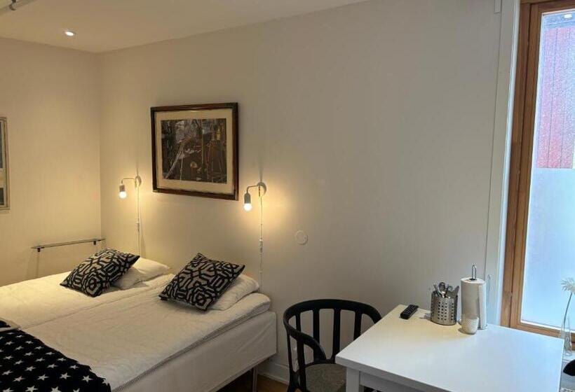 فندق صغير Logi & Bastu