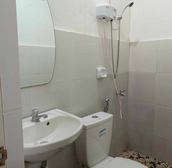 ユースホステル Mil's Hillside Tourist Inn