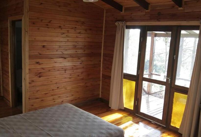 ユースホステル Piel De Timbó