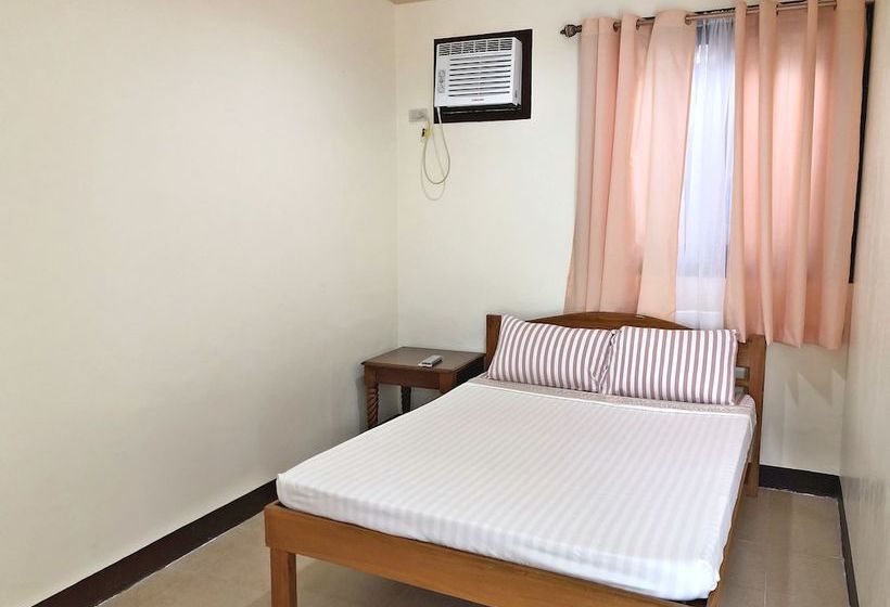 هاستل Racadisson Tourist Inn