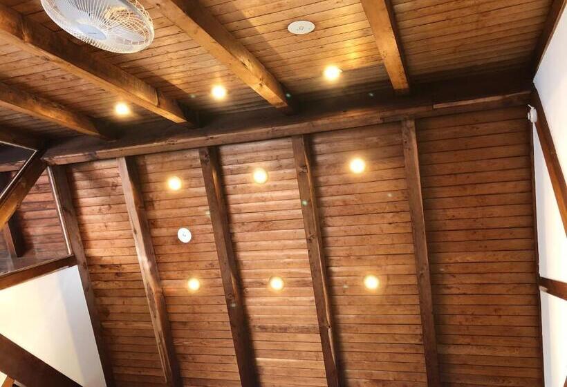 ユースホステル Shiraishi Island International Villa