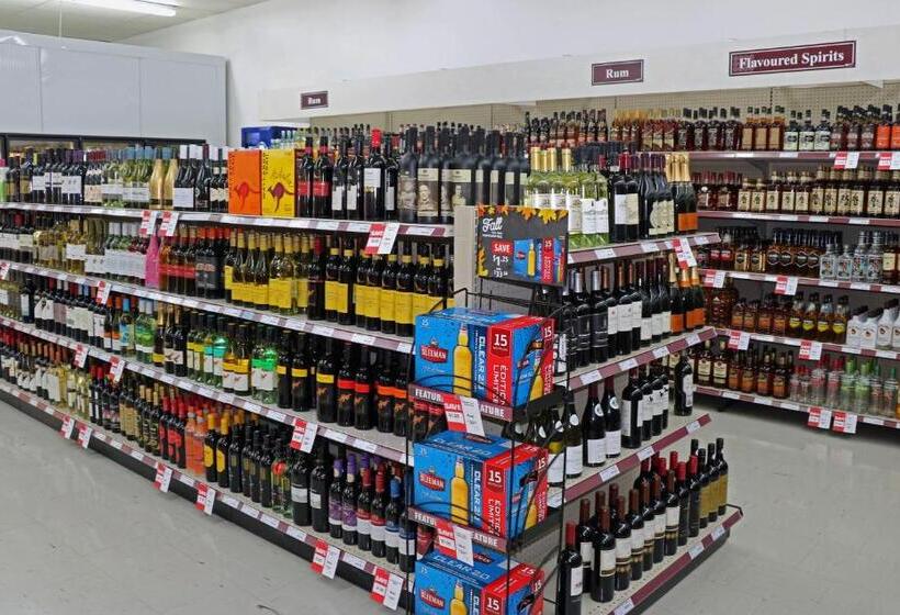 Общежитие The Killick Inn & Suites